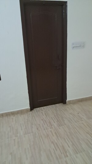 2 BHK Builder Floor For Rent in Manu Marg