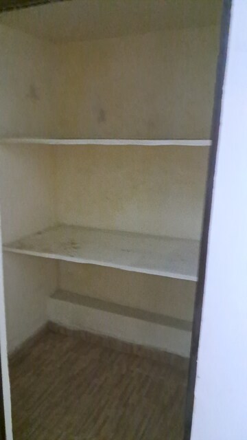 Room in 2 BHK Builder Floor at Manu Marg – for Rent