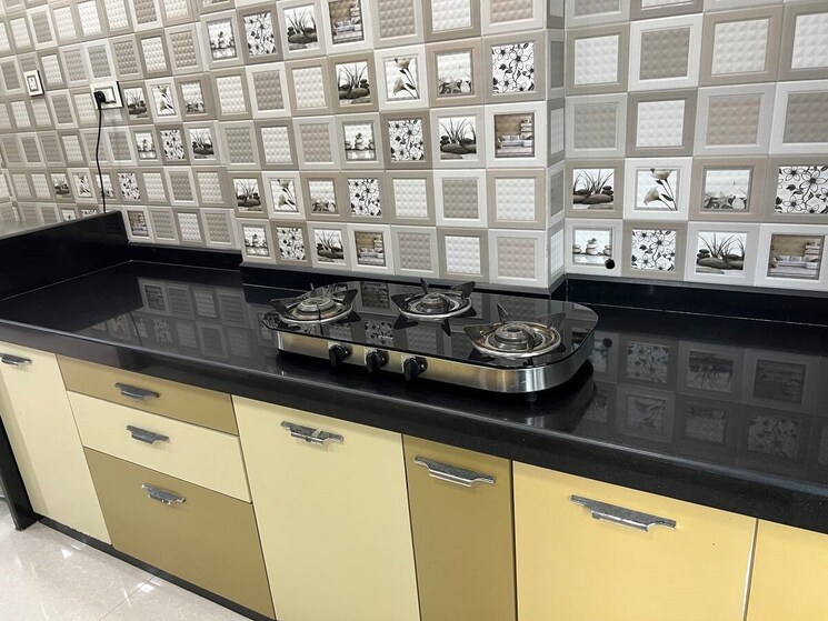 Kitchen, parel 3 Bedroom 1250 Sq.Ft. Apartment In Parel Mumbai 9225121