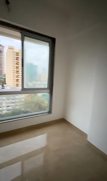 Room in 3 BHK Apartment at Sunny Shanti Heights, Mulund West – for Sale