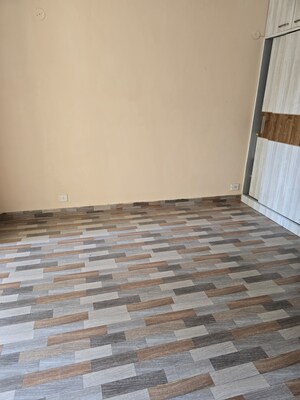 Balcony in 2 BHK Apartment at Ansal Valley View Estate, Gwal Pahari – for Rent