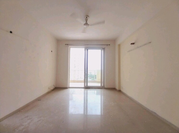 Room, emaar-palm-hills 3 Bedroom 1450 Sq.Ft. Apartment In Sector 77 Gurgaon 9225169