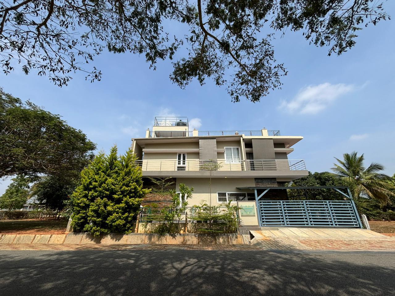 5 BHK + Pooja Room,Extra Room Villa For Sale in Swiss Towns