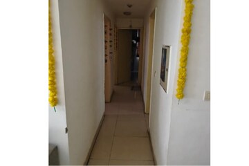 Building Lobby in 3 BHK Apartment at Ansal Valley View Estate, Gwal Pahari – for Sale