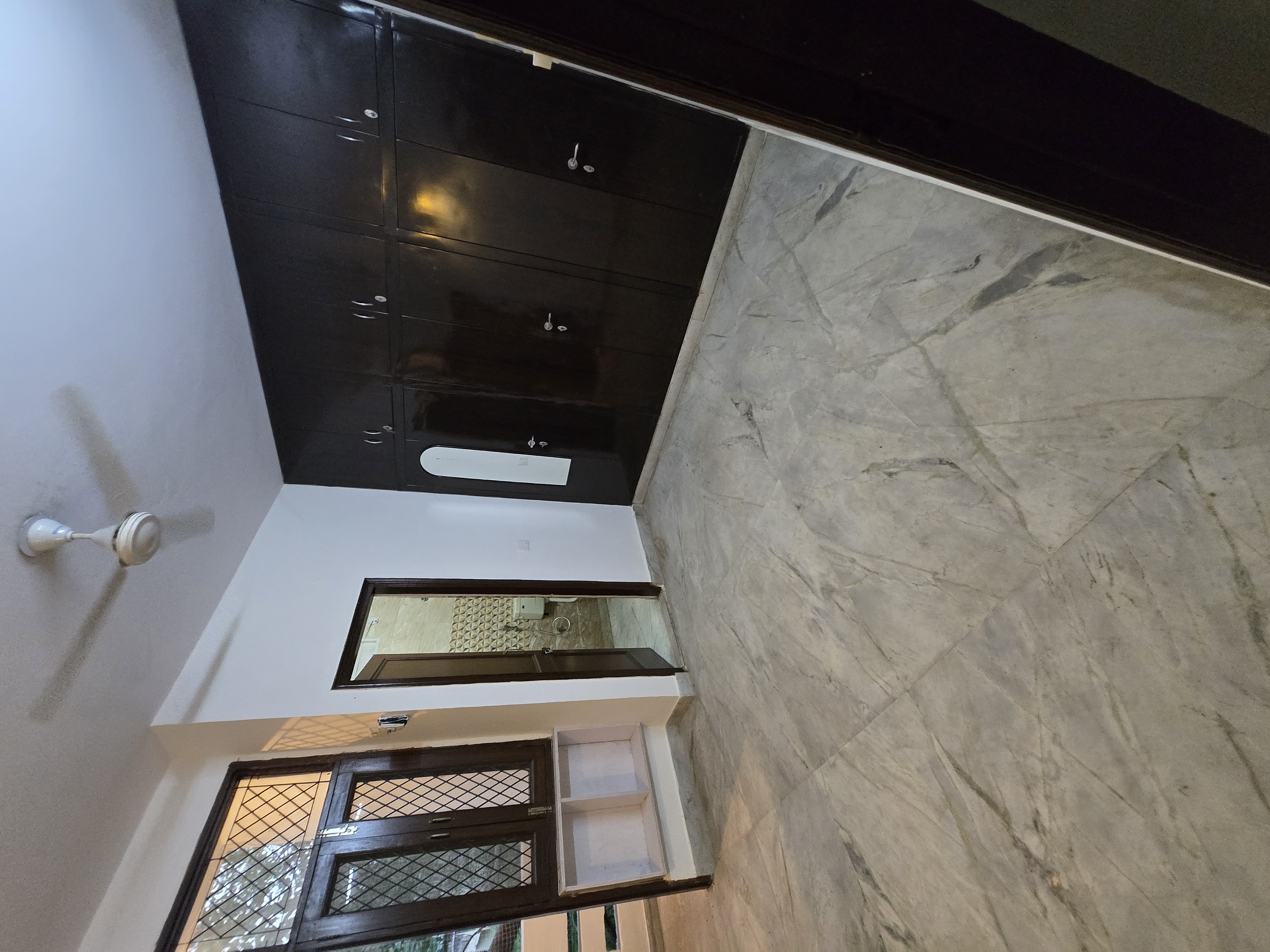 2 BHK Builder Floor For Rent in Amar Colony