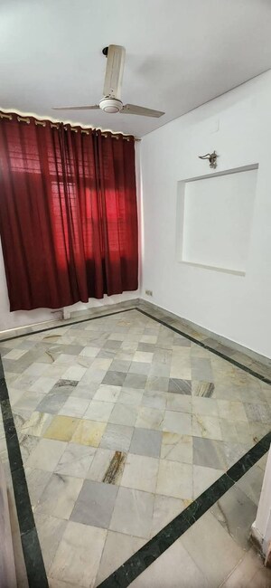 Room in 3 BHK Builder Floor at Himgiri Enclave, Burari – for Rent