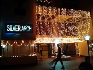 Building Lobby in 3 BHK Apartment at Silver Arch Eden woods, Andheri West – for Sale