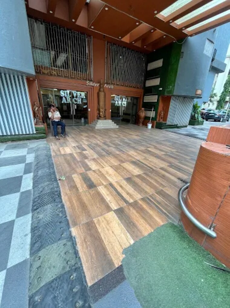 Exterior View, silver-arch-eden-woods 3 Bedroom 2062 Sq.Ft. Apartment In Andheri West Mumbai 9225232