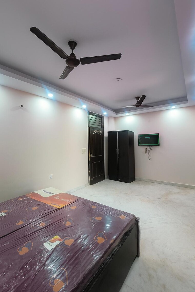Bedroom, dlf-the-magnolias 4 Bedroom 6000 Sq.Ft. Apartment In Sector 42 Gurgaon 9225278