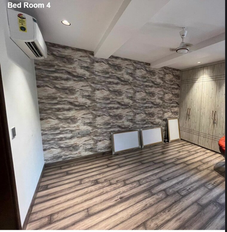 Bedroom, tata-primanti-villas 4 Bedroom 7000 Sq.Ft. Apartment In Sector 72 Gurgaon 9225318