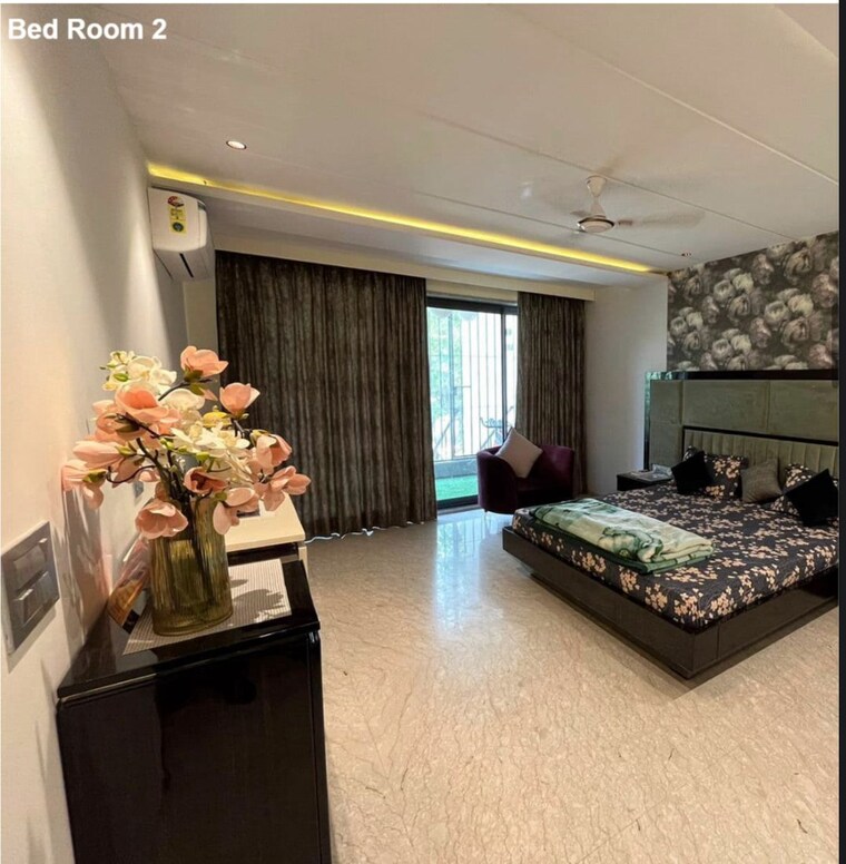 Bedroom, tata-primanti-villas 4 Bedroom 7000 Sq.Ft. Apartment In Sector 72 Gurgaon 9225318