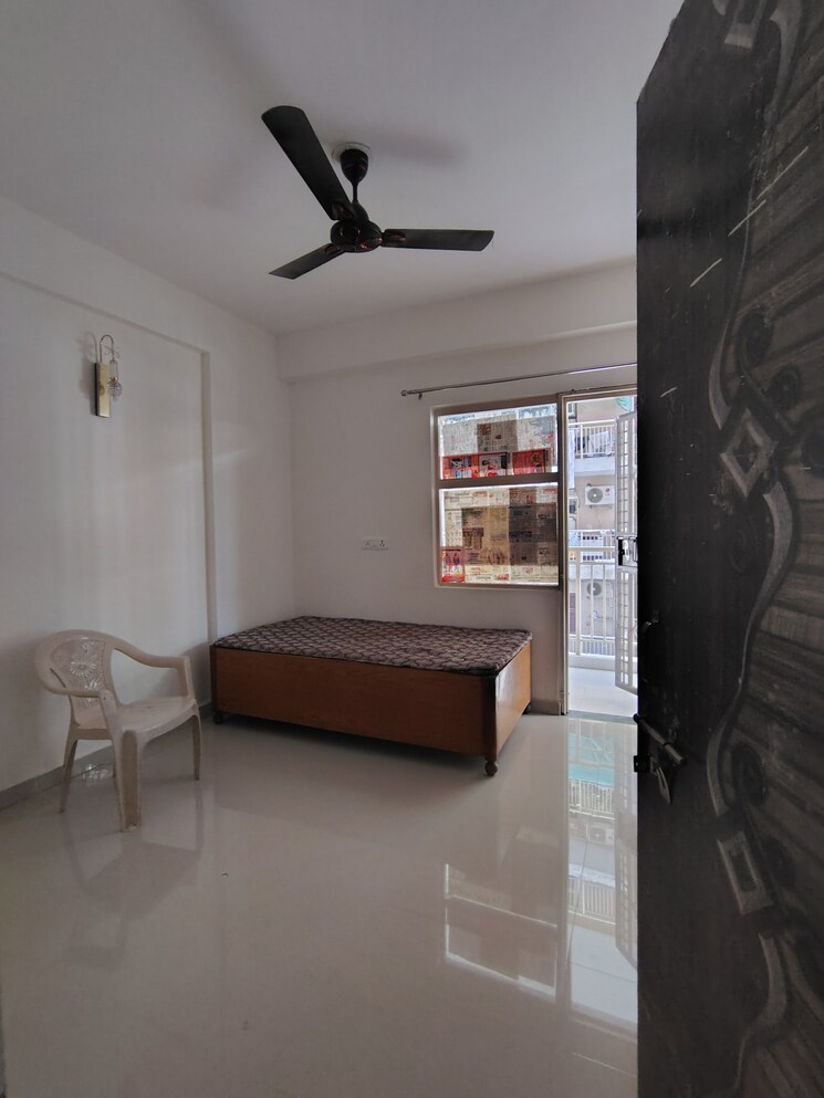 Room, adore-happy-homes 3 Bedroom 645 Sq.Ft. Apartment In Sector 86 Faridabad 9225335