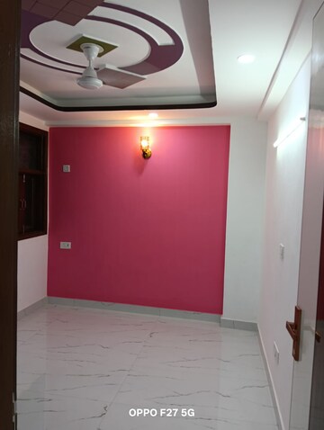 Room in 2 BHK Builder Floor at Savitri Nagar – for Rent