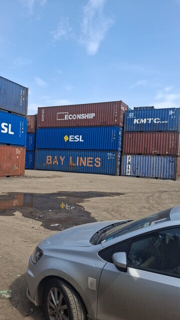  Industrial Plot For Rent in Hazira