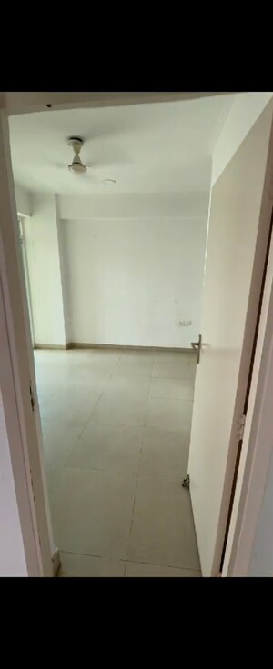 2 BHK Apartment For Rent in Eureka Diya Green City, Raj Nagar Extension