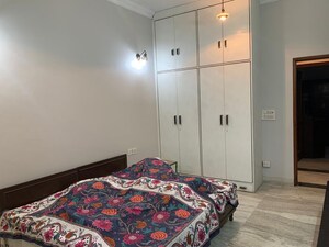 Bedroom in 3 BHK Builder Floor at Sukhdev Vihar – for Sale