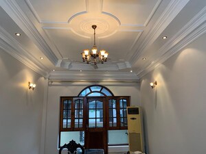 Living Room in 3 BHK Builder Floor at Sukhdev Vihar – for Sale