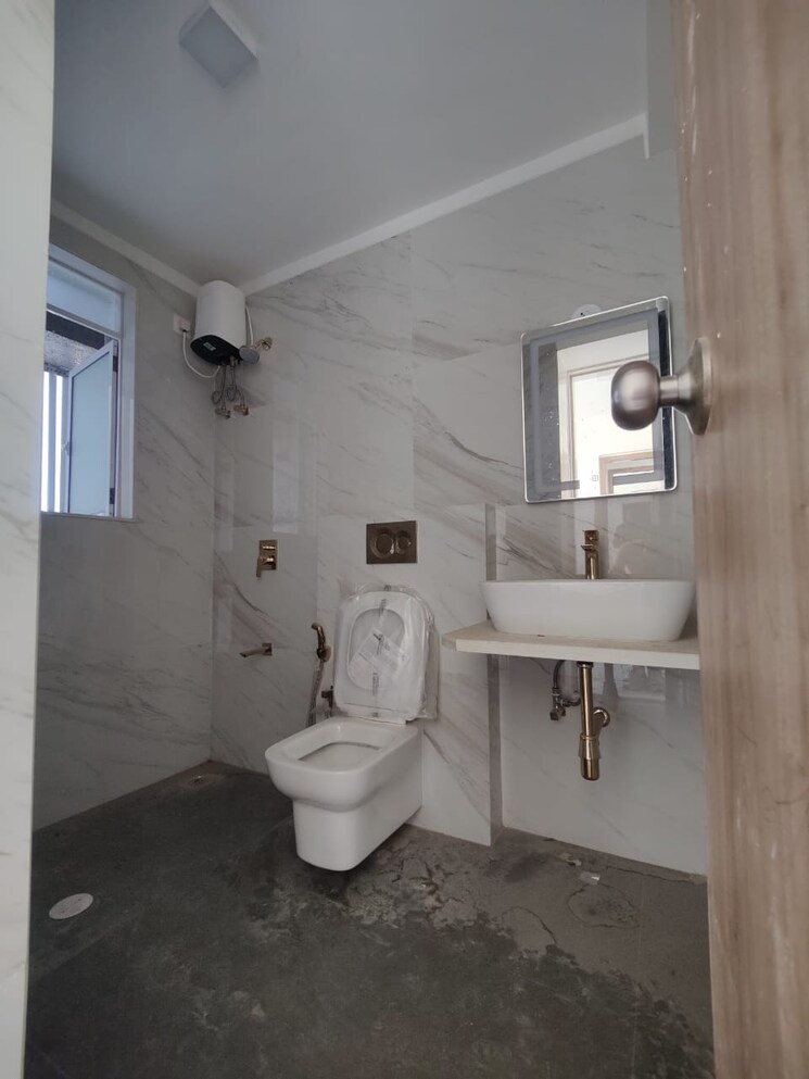 Bathroom, swastik-elegance 3 Bedroom 1065 Sq.Ft. Apartment In Chembur Mumbai 9225390