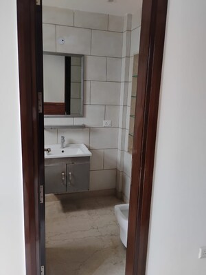Bathroom in 3 BHK Builder Floor at South Extension ii – for Rent