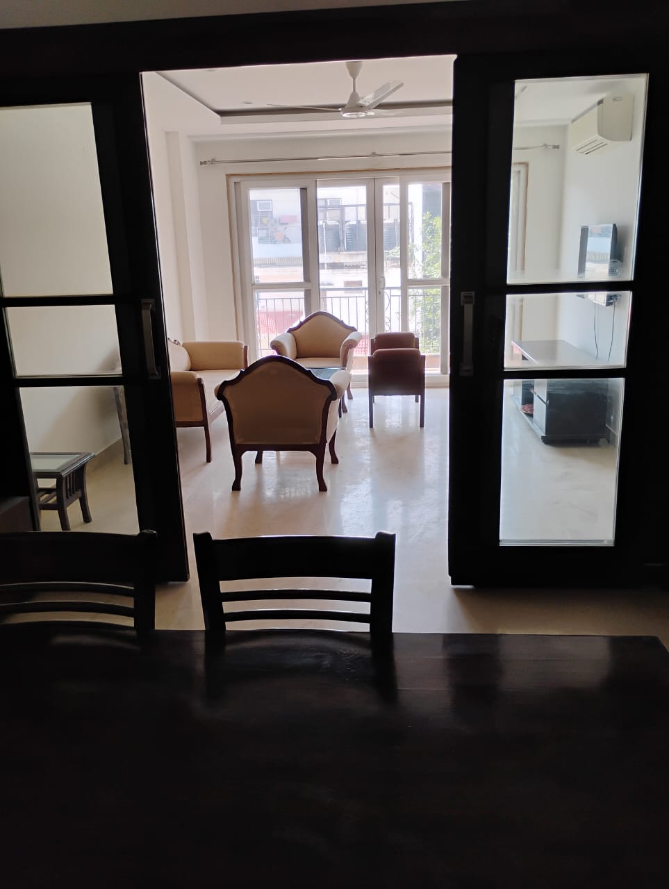 3 BHK Builder Floor For Rent in South Extension 