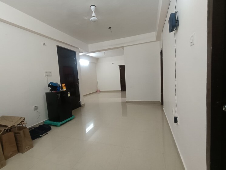 Room, exhibition road 3 Bedroom 1475 Sq.Ft. Apartment In Exhibition Road Patna 9225412