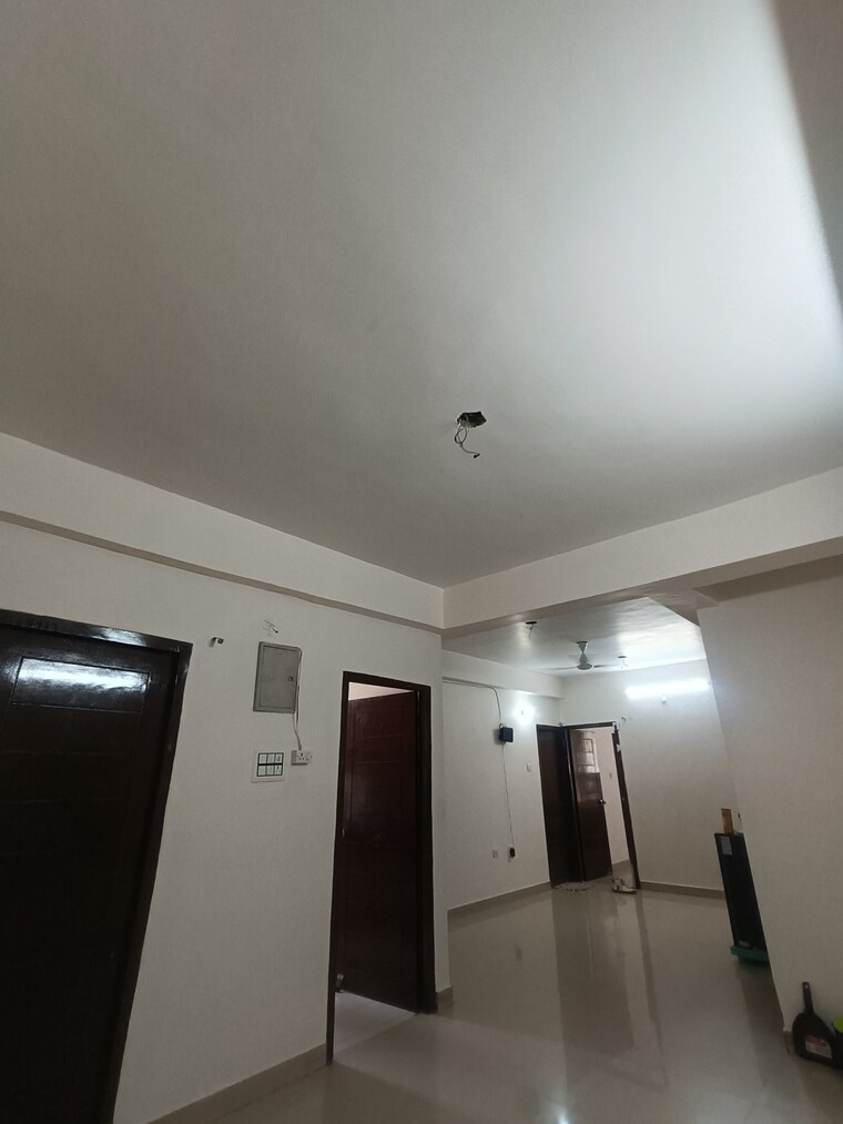 Room, exhibition road 3 Bedroom 1475 Sq.Ft. Apartment In Exhibition Road Patna 9225412