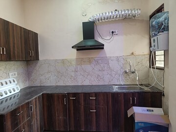 Kitchen in 1 BHK Builder Floor at Sector 115 – for Rent