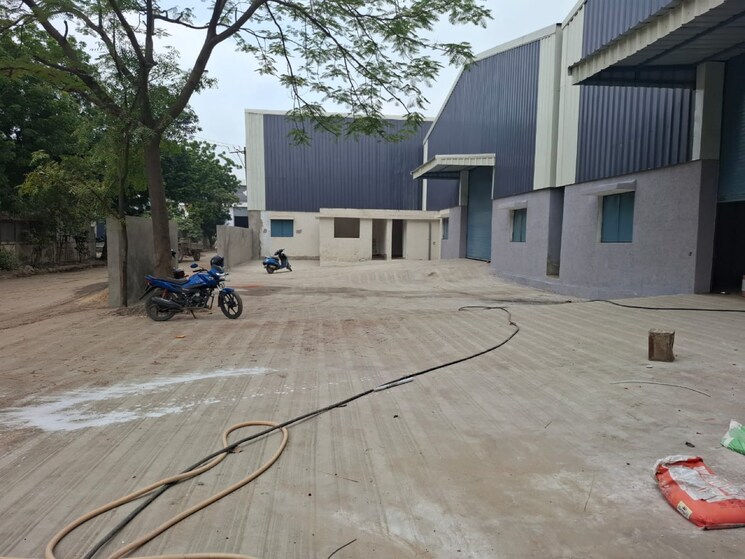 Parking, santej Commercial Warehouse 19080 Sq.Ft. In Santej Ahmedabad 9225451