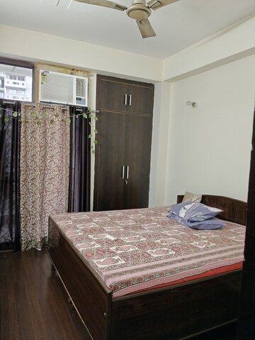 Bedroom in 2 BHK Apartment at Ajnara Integrity, Raj Nagar Extension – for Rent