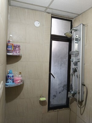 Furnished Amenities in 2 BHK Apartment at Ajnara Integrity, Raj Nagar Extension – for Rent