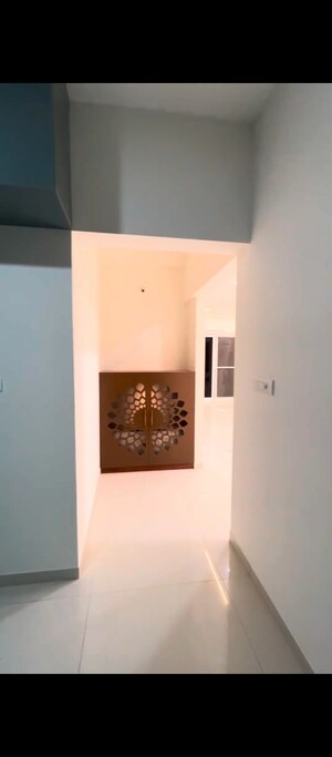 Room in 3 BHK Apartment at Rajapushpa Provincia, Narsingi – for Rent