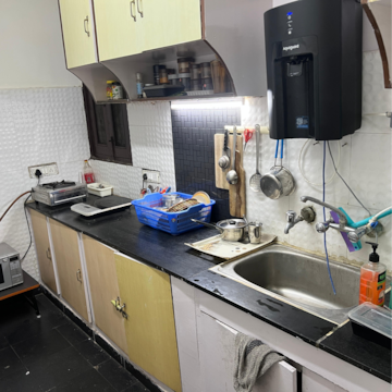 Kitchen in 2 BHK Builder Floor at Malviya Nagar – for Rent