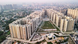 2 BHK Apartment – Exterior View View at Amrapali Golf Homes, Sector 4 Greater Noida - for Rent