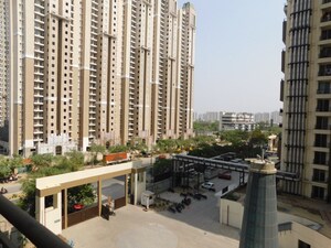 2 BHK Apartment For Rent in Amrapali Golf Homes, Sector 4 Greater Noida