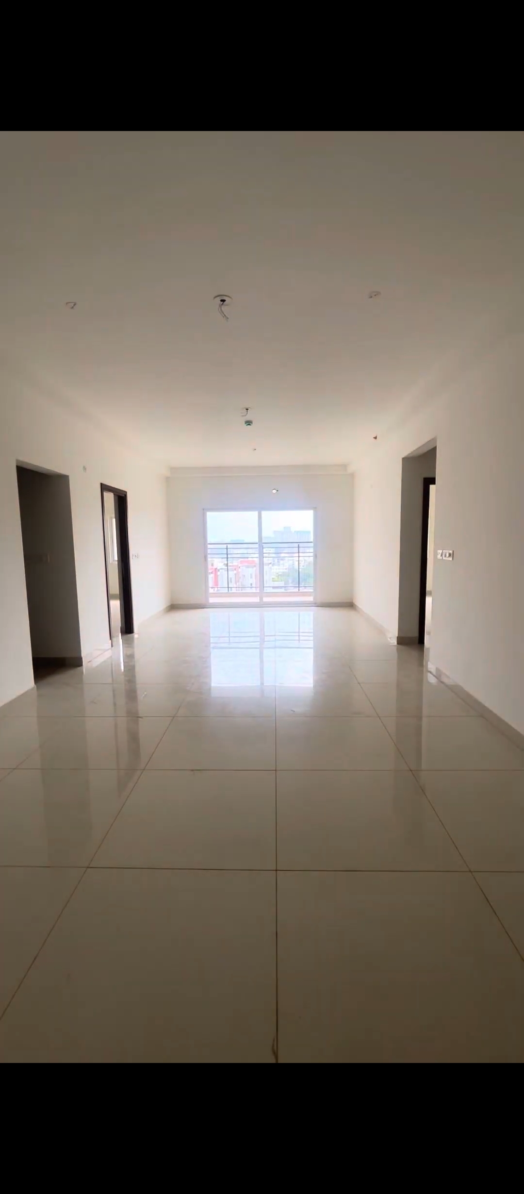 3.5 BHK + Servant Room Apartment For Sale in Prestige Tranquil
