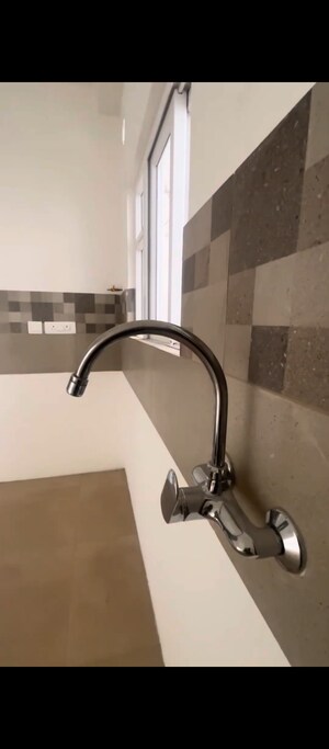 Bathroom in 3.5 BHK Apartment at Prestige Tranquil, Kokapet – for Sale