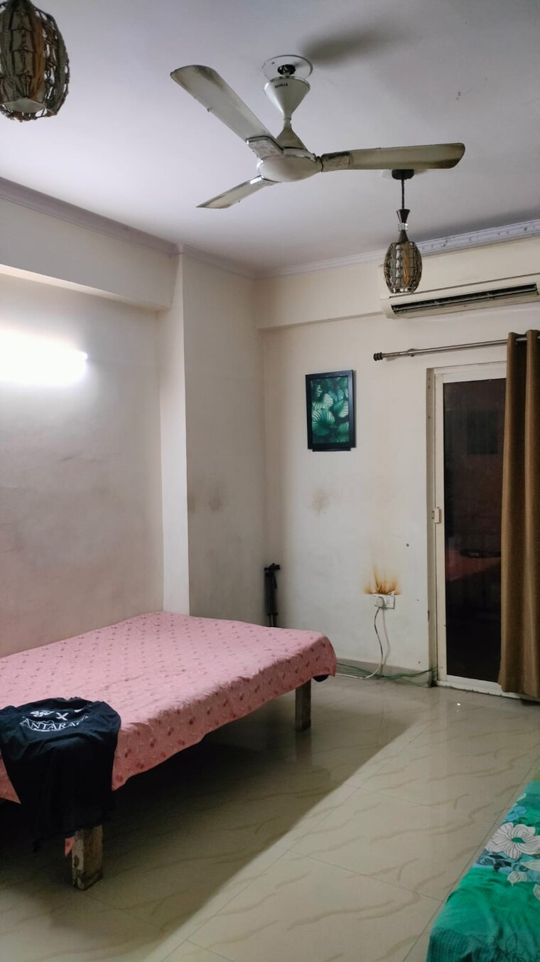 Bedroom, futec-gateway 2.5 Bedroom 1265 Sq.Ft. Apartment In Sector 75 Noida 9225599