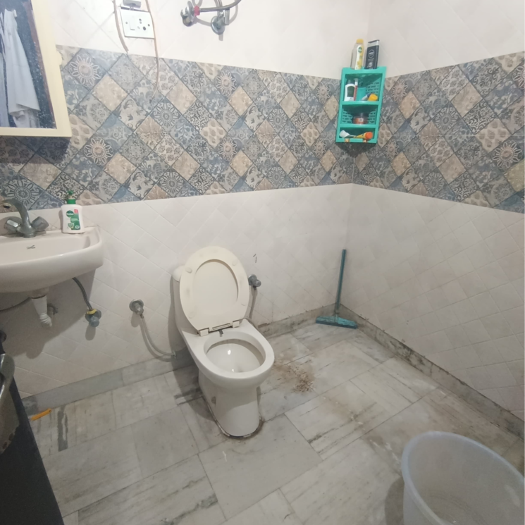 Team Area, malviya nagar 2 Bedroom 900 Sq.Ft. Builder Floor In Malviya Nagar Delhi 9225595