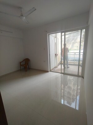 Room in 1 BHK Apartment at Gagan Tisha, Undri – for Rent