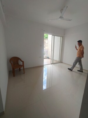 Room in 1 BHK Apartment at Gagan Tisha, Undri – for Sale