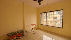 Room in 1 BHK Apartment at Sagar Apartment Dahisar, Dahisar West – for Rent