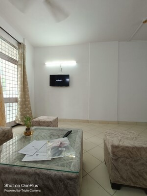 Bedroom in 1.5 BHK Apartment at Maple Heights, Sector 43 – for Rent