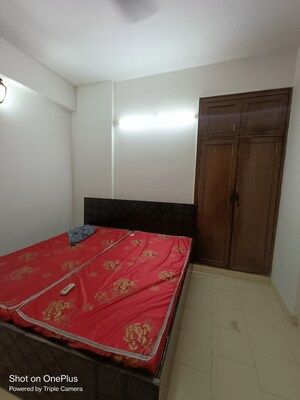 Bedroom in 1.5 BHK Apartment at Maple Heights, Sector 43 – for Rent