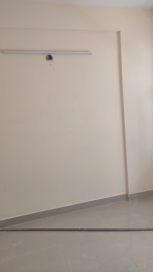 Furnished Amenities in 1 BHK Apartment at Maxheights Dream Homes, Kundli – for Rent