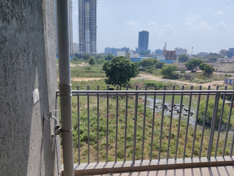 Balcony, smart-world-orchard 3 Bedroom 1630 Sq.Ft. Apartment In Sector 61 Gurgaon 9225691