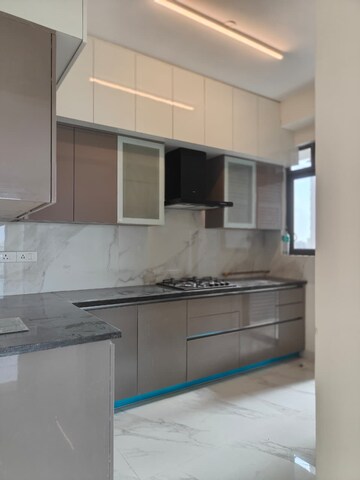 Kitchen in 3 BHK Apartment at M3M Heights, Sector 65 – for Rent