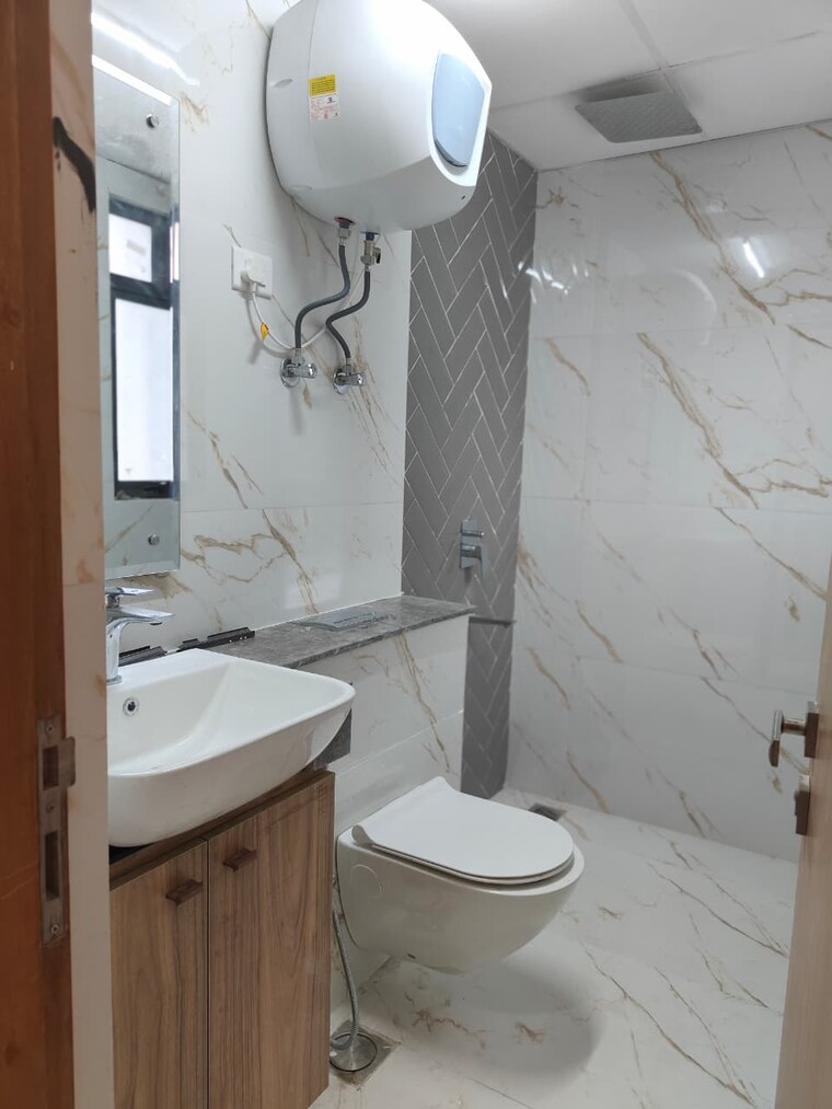 Bathroom, m3m-heights 3 Bedroom 2054 Sq.Ft. Apartment In Sector 65 Gurgaon 9225704