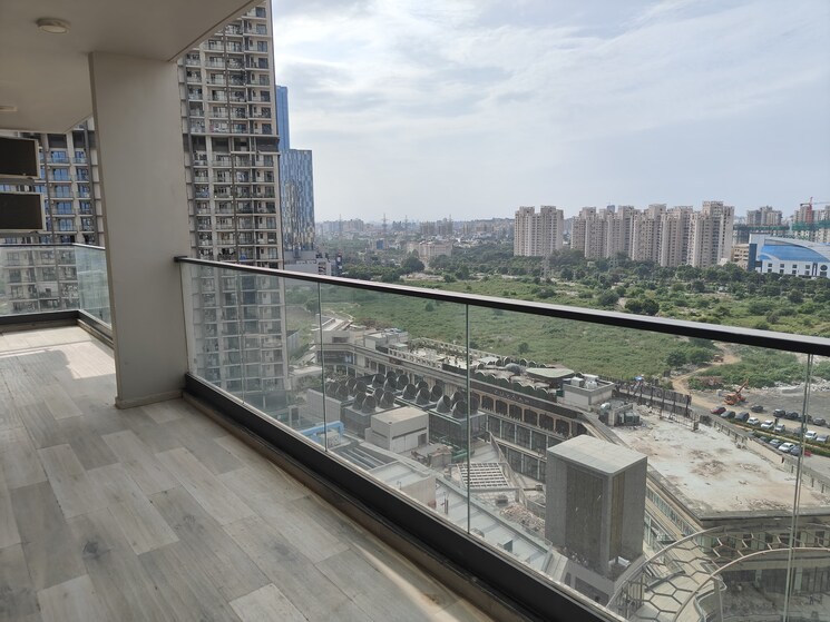Balcony, m3m-heights 3 Bedroom 2054 Sq.Ft. Apartment In Sector 65 Gurgaon 9225704