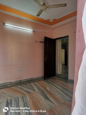 Room in 2 BHK Builder Floor at Chattarpur – for Rent