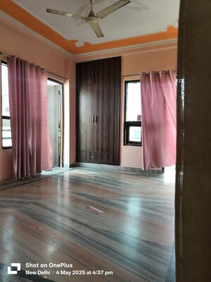 2 BHK Builder Floor For Rent in Chattarpur